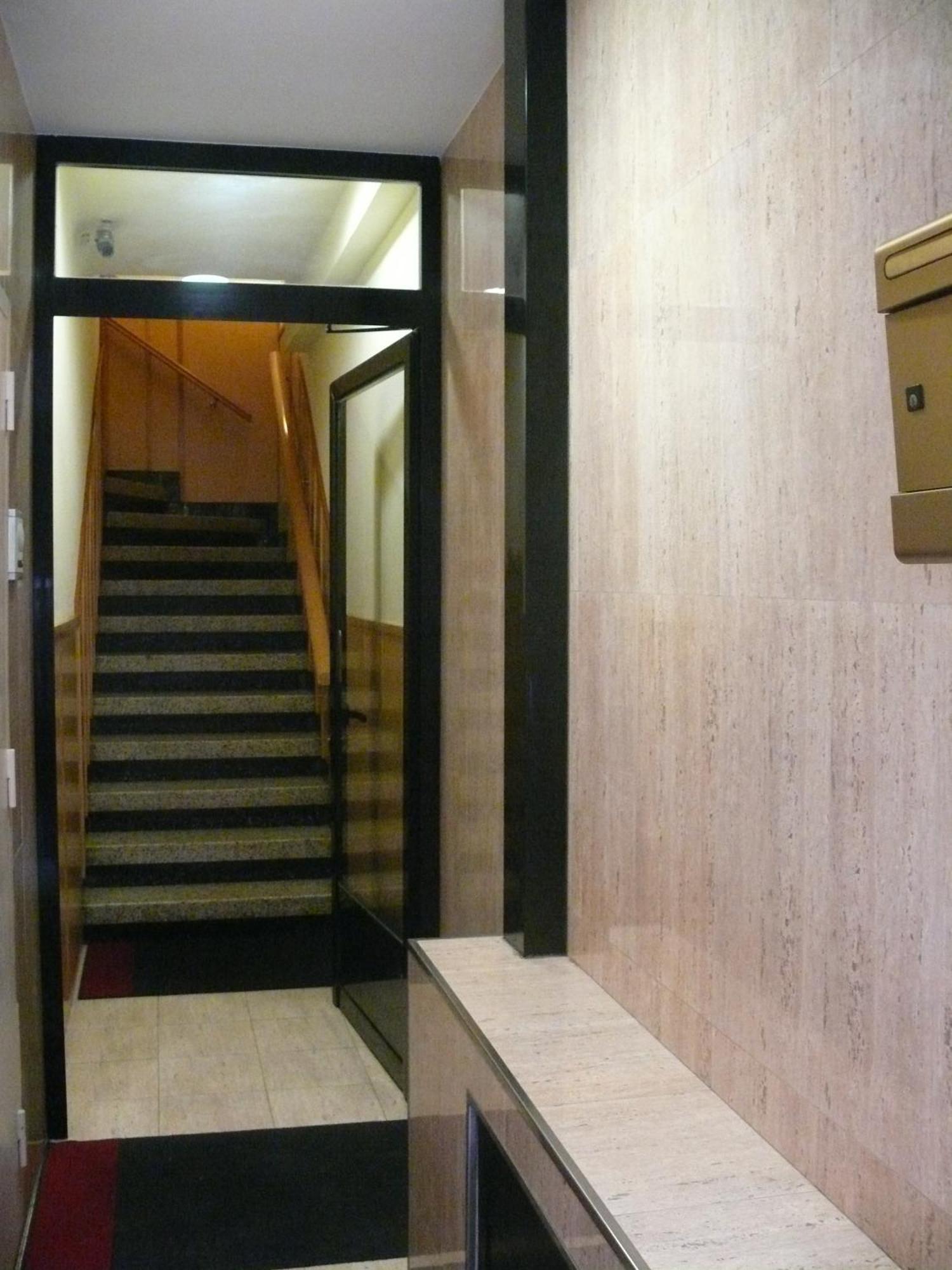 Hostal Bestprice Barcelona Stadium Kültér fotó