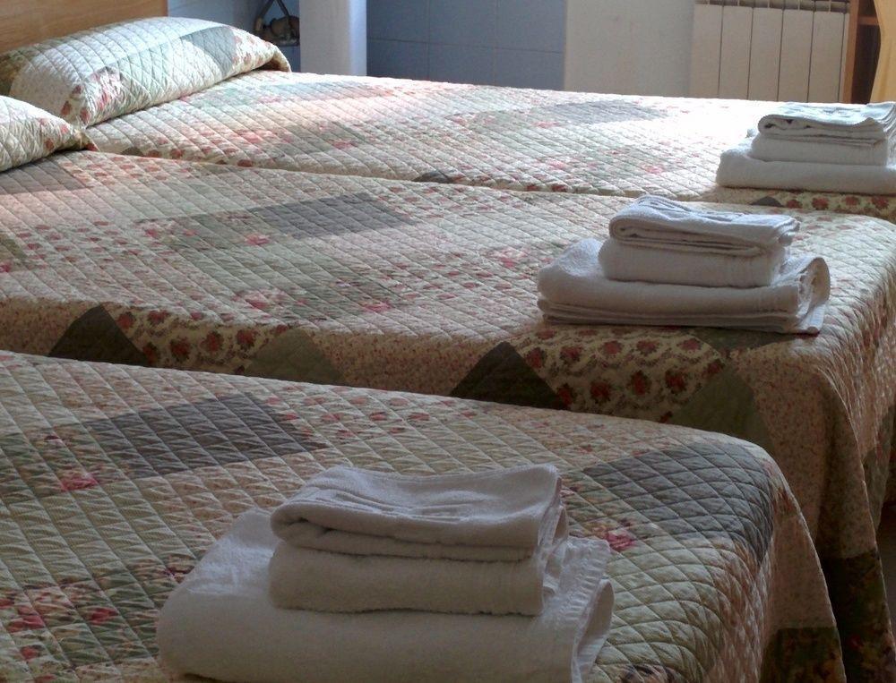 Hostal Bestprice Barcelona Stadium Kültér fotó